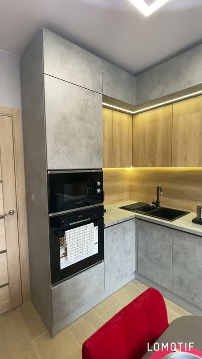 Кухня бетон с деревом под потолок без ручек в ЖК Английская Миля. Кухни ...