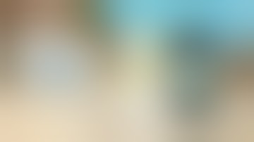 How to Make the HENDRICK’S NEPTUNIA Gin & Tonic Cocktail