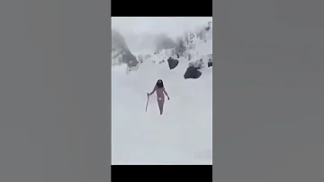A Yogi Spotted By Indian Army Meditating In Snow At 40 C Jai Shree Ram Ram Krishna Himalayas 