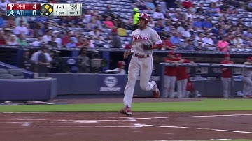 PHI@ATL: Phillies score fifth run in 1st on error
