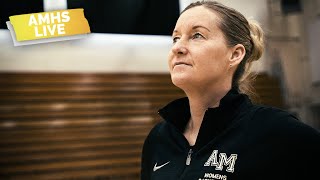 Building a Sisterhood | Coachin' Up With Sue Phillips