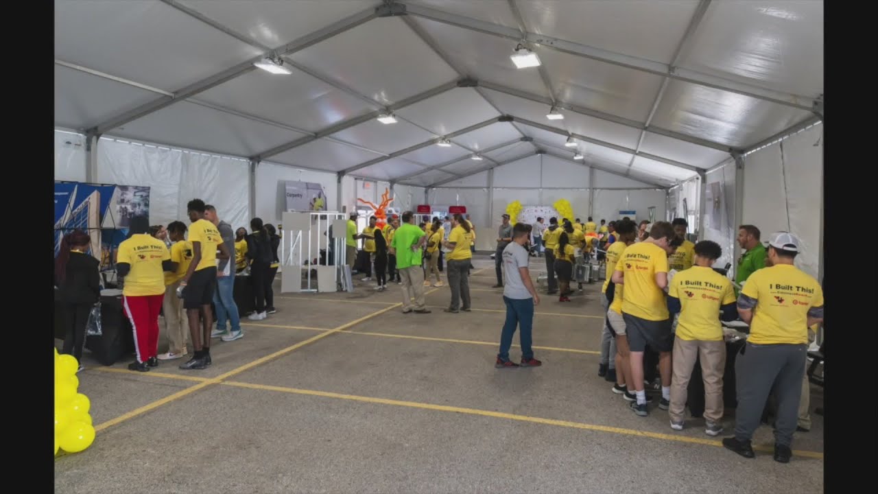 Recruiters seek construction workers