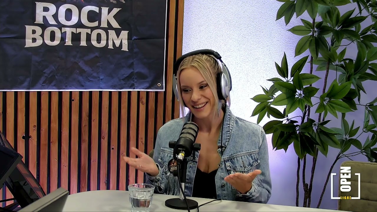 Rock Bottom - Amanda van Wezel