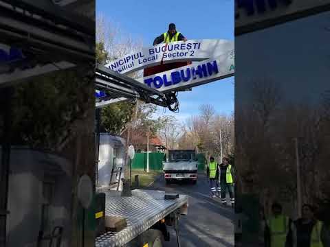 Primarul Sectorului 2 înlătură totemul cu denumirea Parcului “Fiodor Tolbuhin”