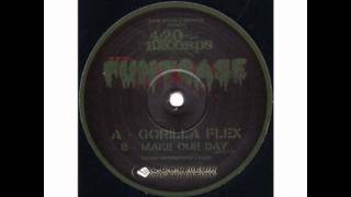 Video thumbnail of "Funtcase - Gorilla Flex"