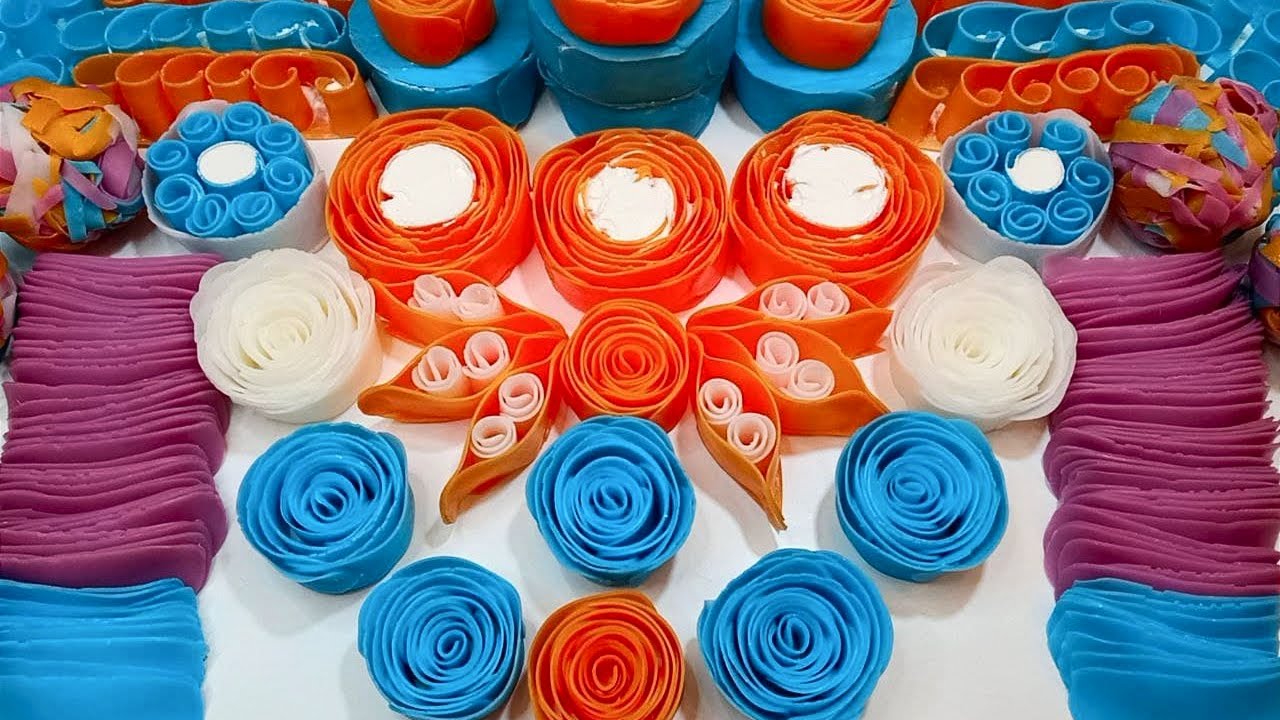 ASMR |Crunching Soap Roses | Soap Plates | Crushing soap boxes with starch