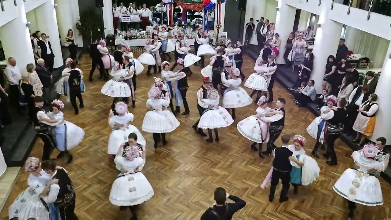 Krojový ples Velké Pavlovice 2025 - záznam České besedy