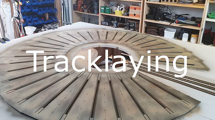 Modern roundhouse and 130' turntable from Walthers: Tracklaying