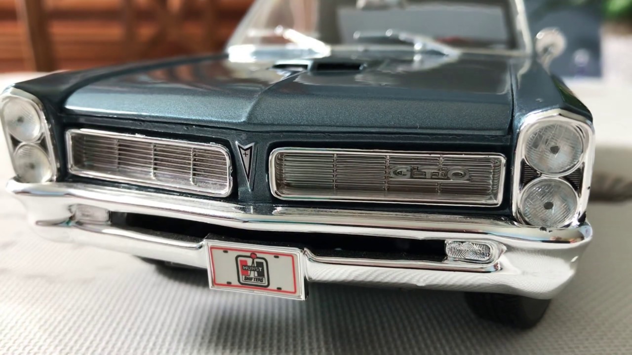 ✯ Maisto 1965 PONTIAC GTO 1/18