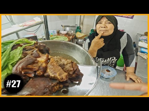 Eating strangest foods on the way to Phuket Thailand |Pakistan to Malaysia & Thailand