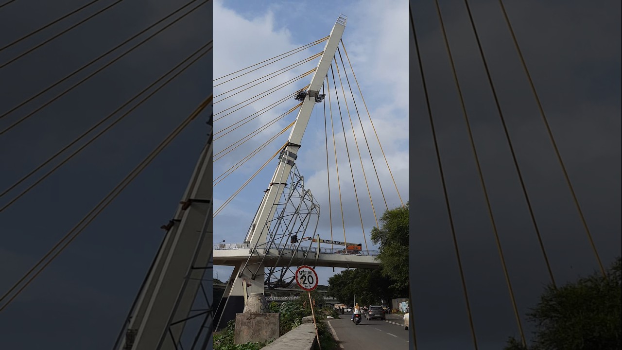 2657....Pune Metro...Pune Bridge.....Scenic.....