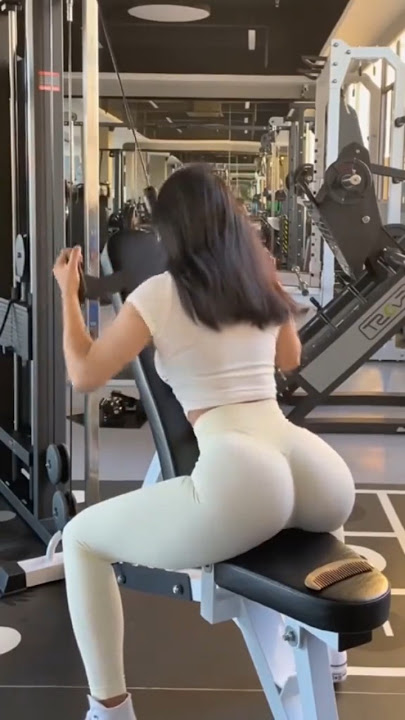 Hot girls ki jim meh exercise krty video #Hot girl video #jim girl hot