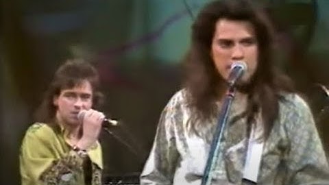 LES BB 🎤 T'es Dans La Lune 🎶🌙🎶 (Live à Beau Et Chaud) 1990
