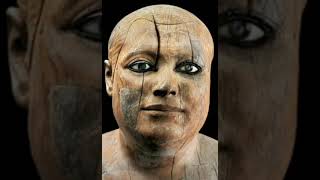 تمثال من خشب الجميز للكاهن المصرى /  كا-عبر / المتحف المصرى.