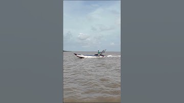 Chạy vỏ lãi ra doi cát ngoài biển ngắm Đất Mũi Cà Mau cực Nam của Tổ Quốc