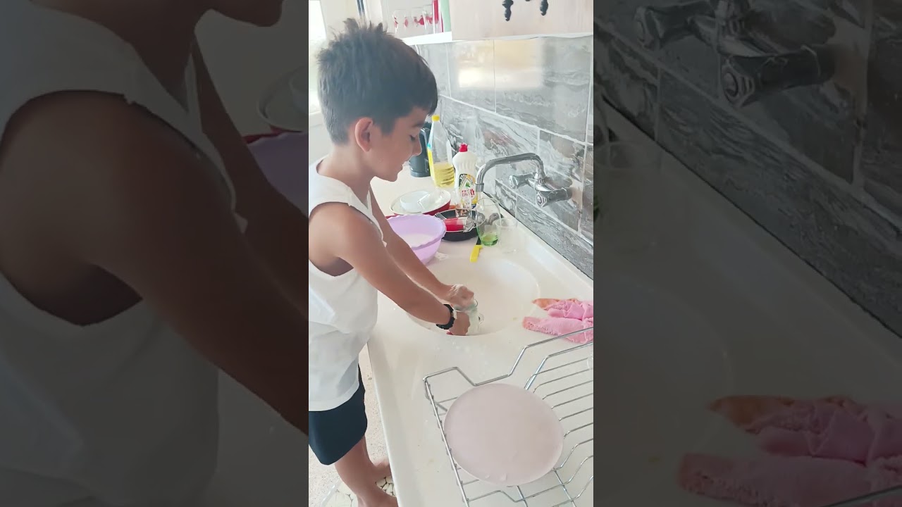 Amcasının Gülü Küçük Babam Ardam