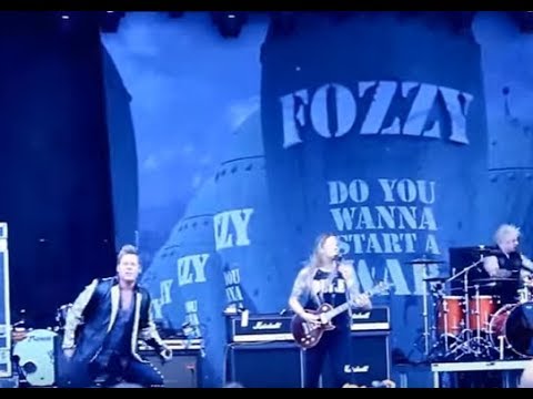 Fozzy, Through Fire w/ Royal Bliss tour - Black Crown Initiate in studio!