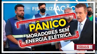 PÂNICO NO ELEVADOR DE 36 ANDARES - MORADORES SEM ENERGIA ELÉTRICA.