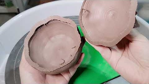 How To Cut Out A Lid From A Closed Form Pot?