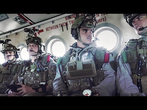 reconnaissance-marines-conduct-military-freefall