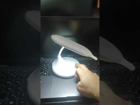 Лампа настільна світлодіодна гнучка акумуляторна з регулюванням яскравості, видео 1