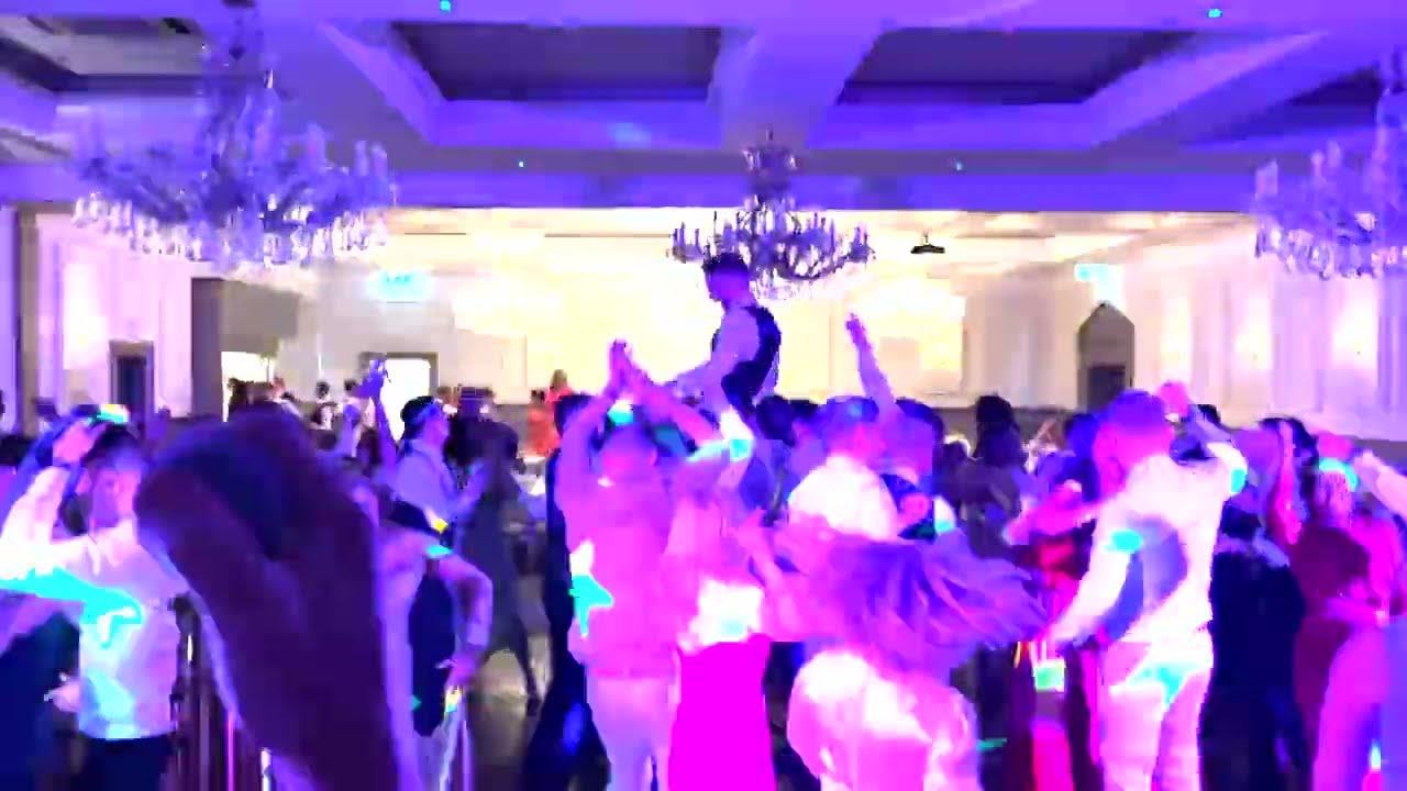 Best wedding music band Ireland 2022 Live Great Irish Wedding party
