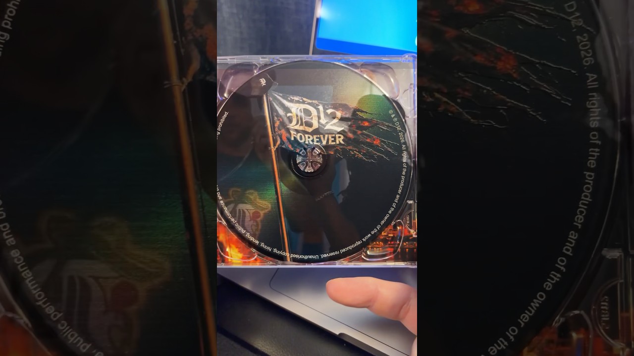 Mira D12 - D12 Forever (2026) "Half Con Collects" 💿CD Album collection en YouTube Mira D12 - D12 Forever (2026) "Half Con Collects" 💿CD Album collection en YouTube