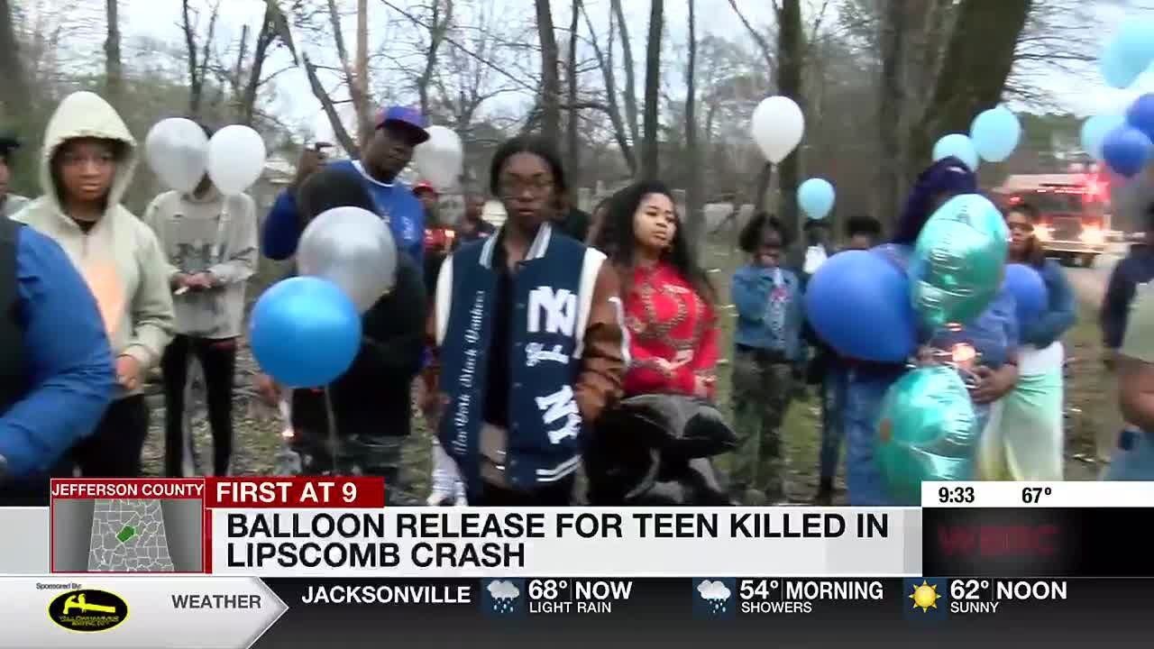 Balloon release for teen killed in Lipscomb crash - YouTube