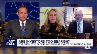 Look for companies that have strong free cash flows, says Evans May's Elizabeth Evans