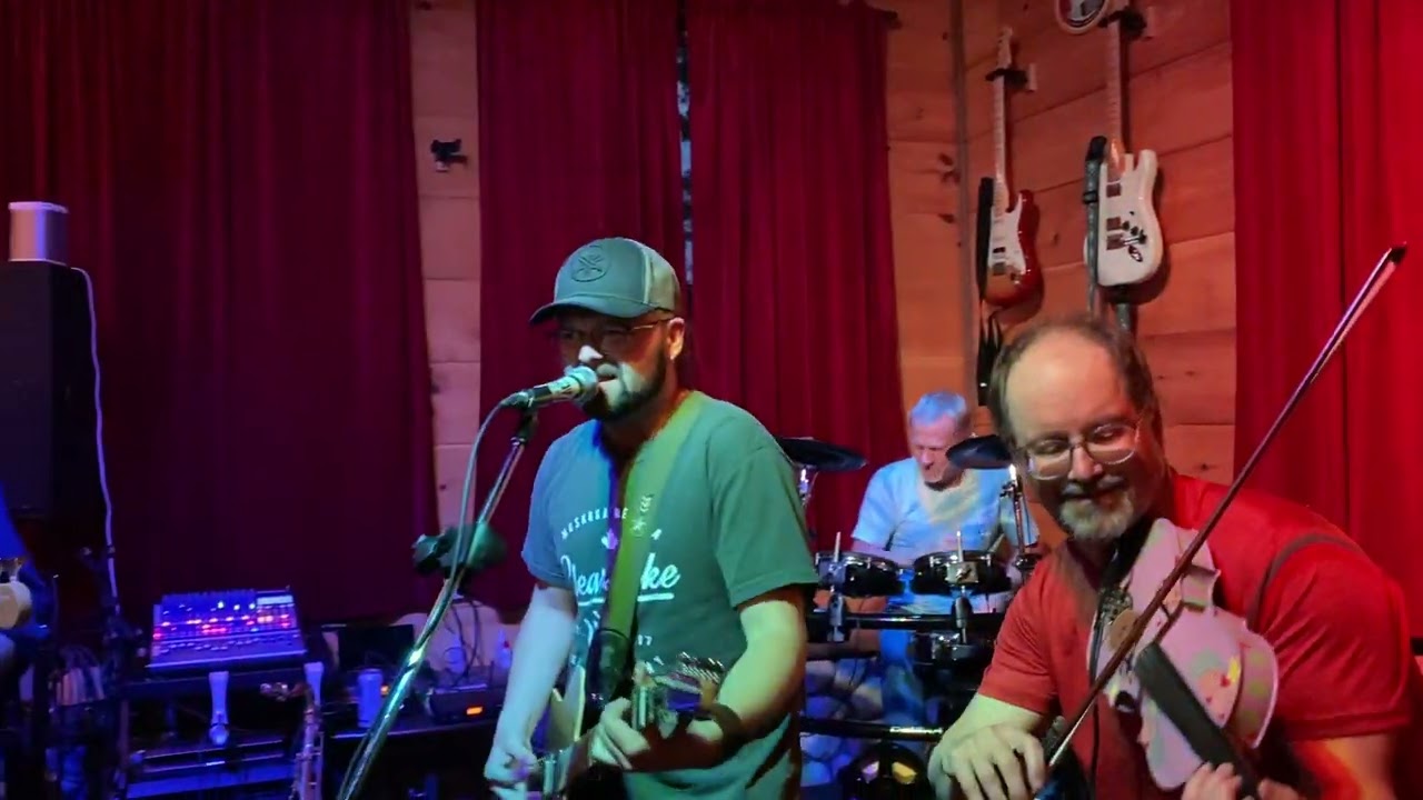 Dancing in the Dark by Bruce Springsteen (Cover) - Sunday Open Jam (Jun 11, 2023)