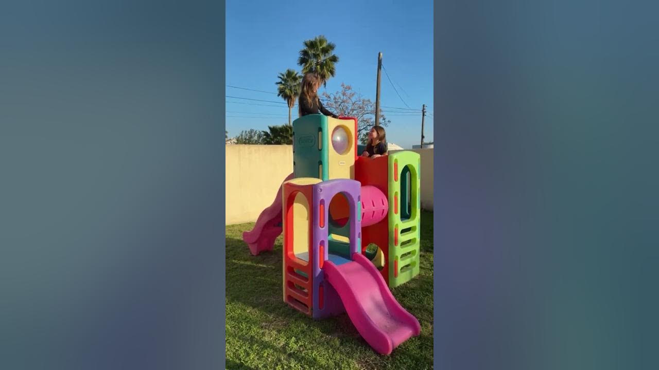 Il 31 Ottobre Si Va A Scuola Oggi e’ venerdì e domani non si va a scuola !!!⭐️ - YouTube
