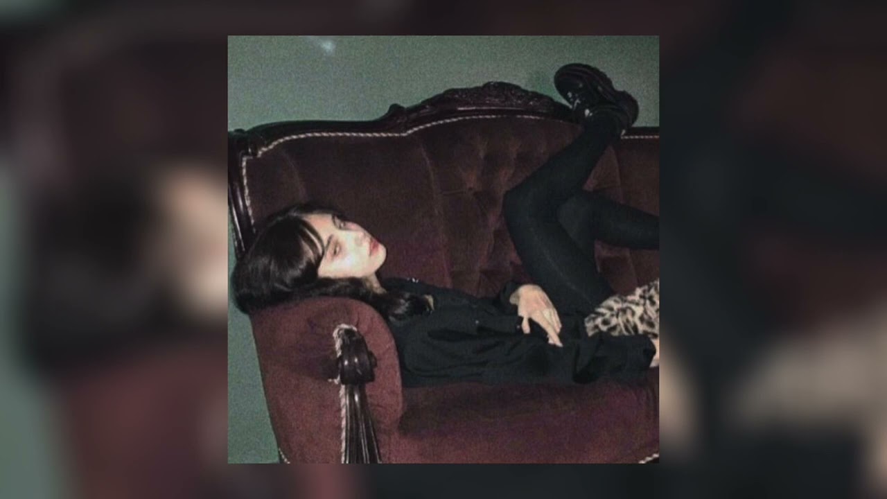 she's kinda hot - 5sos (sped up)