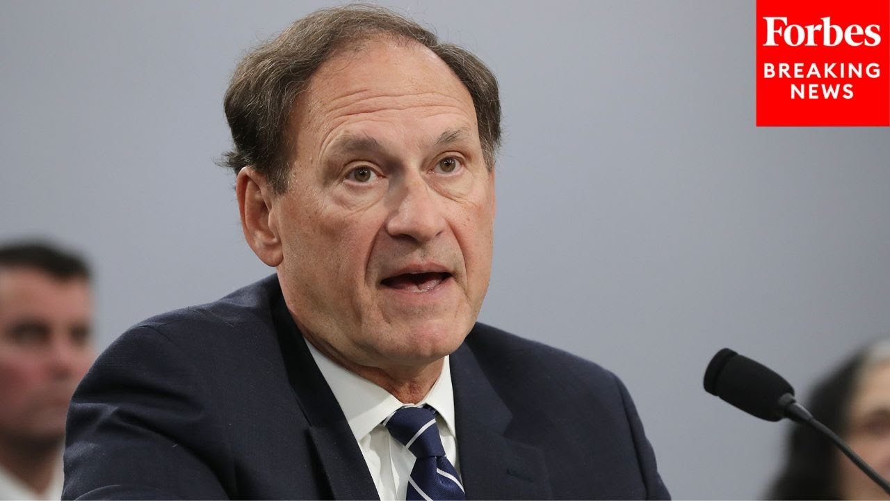 Samuel Alito Asks Attorney Over And Over What The Limits Are On The U.S. Sentencing Commission