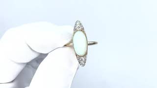 Vidéo: Bague vers 1900 avec une Opale et diamants taille ancienne