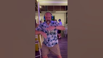 Bustin some moves will always make my wife happy 😍😍 (that’s my concentrating dance face!)