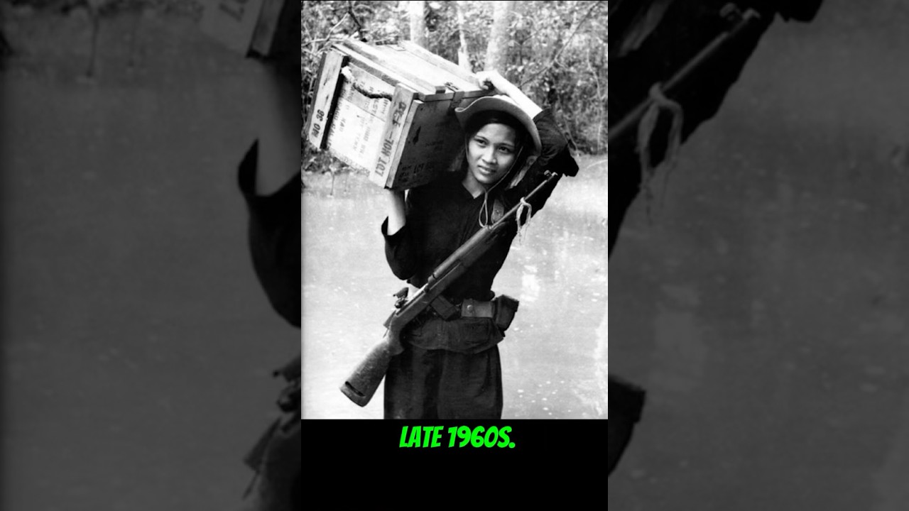 Женщина-солдат Вьетконга, конец 1960-х годов – Невоспетые герои войны во Вьетнаме