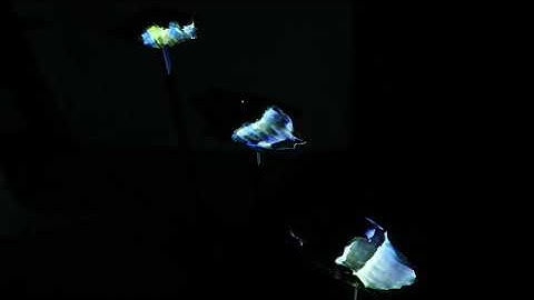 Audio reactive light on sculpture