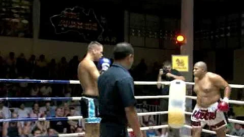 Matthew (Tiger Muay Thai) loses in his 2nd fight a...