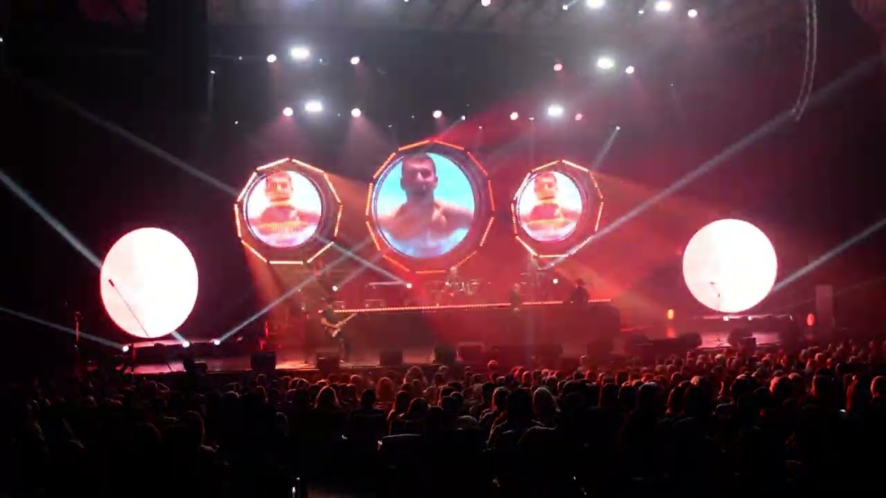 Bere Gratis -  Intro /Ce misto /Poveste de oras -Sala Palatului/13 februarie 2026