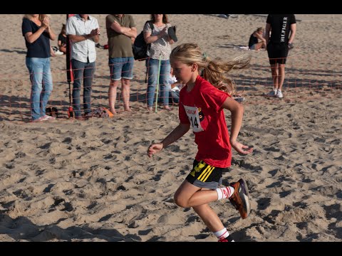 Strandloop Noordwijk voor het 50e jaar van start