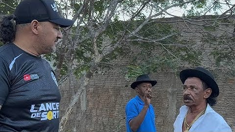 CHARLLES SHOWS THE NEW FARM AT THE WILD COMEDY FARM 🏜