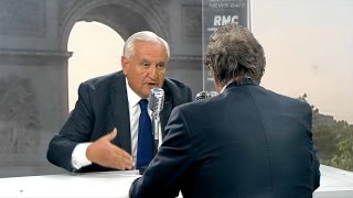 Pour Raffarin, Hollande n'est "jamais rentré dans le costume de Président"