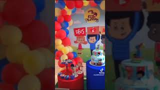Decoração festa 3 palavrinhas