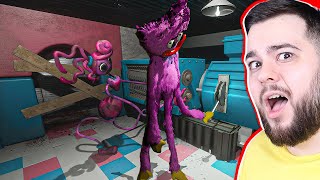 картинка: ЧТО ЕСЛИ КИСИ МИСИ СПАСЕТ МАМУ ДЛИННЫЕ НОГИ ОТ ДРОБИЛКИ в Poppy Playtime: Chapter 2