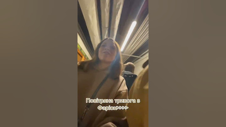 Мовознавиця Ірина Фаріон разом зі студентами в укритті під час повітряної тривоги