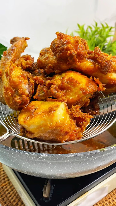 Download lagu Having fried chicken like this is addictive #cheaprecipes #cooking #simplerecipes #homecooking