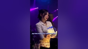 一千个伤心的理由 - Yi Qian Ge Shang Xin De Li You ( Seribu Alasan Untuk Bersedih )