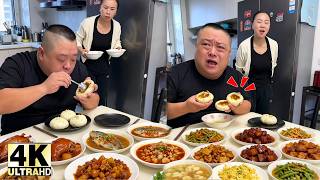 Fat guy changes his expression really fast; if that's the case, then don't even think about eating.