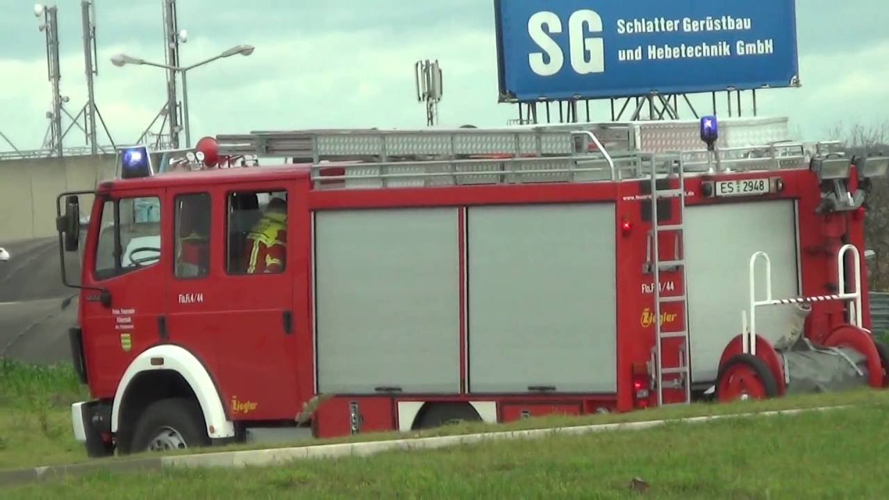 Bma Hugo Boss Anfahrende Krafte Feuerwehr Filderstadt Youtube