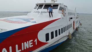 Kapal Cepat Dumai Line 8 dari Tanjung Balai Karimun menuju Selatpanjang, 2 Jam putus!